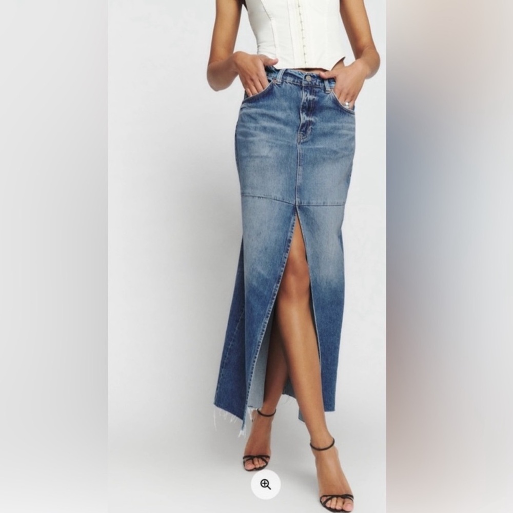 Reformation Tazz denim maxi skirt in hemlock, size 25, excellent condition.